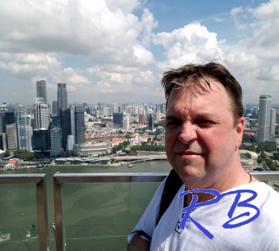 view from the top of the Sands Marina hotel
view from the top of the Sands Marina hotel
